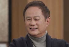 '실명 위기' 송승환, 안타까운 근황…"형체만 보여" 시각장애 4급 고백