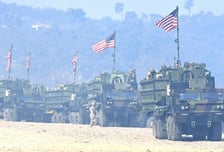 트럼프 '2천조국' 발언에…방산주 장 초반 강세