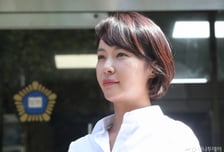 황정음, 43억 횡령 법인 미등록…전 소속사 "계약 해지, 책임 없다"