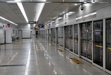 할머니들만 골라 '퍽퍽'…지하철 3호선 폭행남, 처음 아니었다