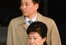 국힘 유영하 '탄핵 대통령 예우 회복법' 발의에...與강득구 "말이 되나"