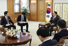 김민석 총리, 日자민당 정조회장 접견…"한일 양국 최적의 파트너"