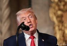 '무력' 맛본 트럼프, 내년 국방비 2000조원 요구