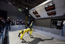 "현대차, 자율주행·피지컬 AI로 재평가 기대…목표가↑"-신한