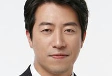 [단독]2003년 입행 '우리은행 통합 공채' 첫 임원 달았다