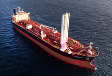 "바람의 힘으로 달린다" HD현대, '윙세일' 해상 실증 착수