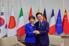 다카이치 "셔틀 외교 착실히…미래지향적 한일관계 추진"