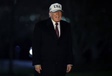 "30%는 바가지, 10%로 낮춰"...트럼프, 카드이자율 압박에 금융주 '비명'