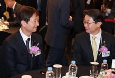 금융위 "금감원은 지도·감독받는 기관…공공기관 지정 입장 안 정해"