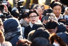 [속보]한동훈, 윤리위 '제명' 결정에 "국민과 함께 민주주의 지키겠다"