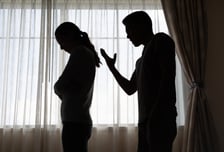 "아빠 자격 없다" 아내 출산 날, 술 먹고 연락 두절 남편...뒤늦은 후회