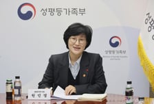 '나쁜 엄빠' 대신 국가가 준 양육비 77억원…양육비 이행률 절반도 안돼