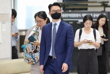 합수본, 통일교 윤영호 접견 조사…천정궁 일대 압수수색도