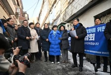 장위동 총출동한 與 서울시장 후보들 "오세훈표 주택 공급 사실상 0가구"