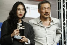 '김민희와 혼외자 육아' 홍상수, 베를린영화제 초청 "7년 연속"