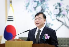 박영재 신임 법원행정처장 "사법 불신 근본 원인 밝혀 개선해야"