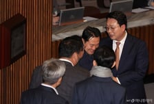 천하람 "2차특검 반대" 필리버스터 종료…청와대 오찬 참석