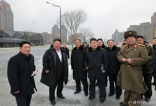 잠행하는 北 김정은 '마두로' 의식?…"당대회 전 다시 등장할 것"