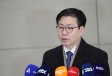 美서 귀국한 통상본부장 "미국 반도체 포고령, 현재는 영향 제한적"