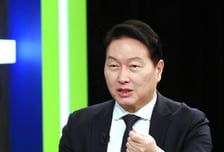 최태원 "경제 성장 멈추면 민주주의도 위협, 규제 정책 바꿔야"