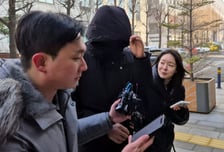 경찰, 강선우 전 보좌관 연이틀 소환…김경과 대질신문 하나