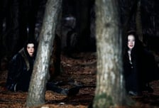 한소희 전종서의 '프로젝트Y', 세련된 미장센으로 포장된 가짜 누아르