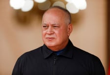 마두로 멘토·현상금 370억인데…美 '칼날' 피한 남자[글로벌키맨]