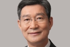 농협 개혁위에 오광수 전 민정수석 포함