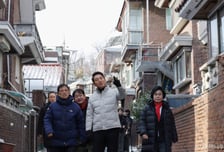 신림7구역 찾은 오세훈 "정비사업 규제 철폐 건의에 정부는 요지부동"