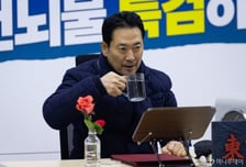 안철수 "장동혁 단식, 쌍특검 위한 극한 선택…당원게시판은 별개"