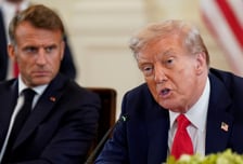 트럼프, 또 관세 위협…"佛, 가자 평화위 참여 거부 시 관세 200%"