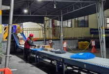 흔한 난로도 하나 없이...'북극 한파' 속 극한의 상하차 [르포]