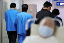 또 바뀐 의사 수…의정, '숫자' 두고 줄다리기만