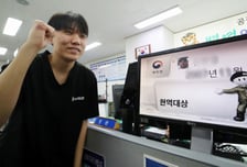 전역자도 나사카에 '충성'…장병 전용 넘어 혜택 좋은 체크카드로