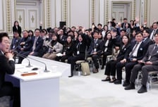 이재명 대통령 "원전 신설 검토 가능…합의 뒤집으면 신뢰문제 발생"