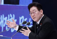 이재명 "대한민국 저평가"에 외국인 현·선물 동반 베팅...4900 지켰다