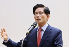 '공직선거법 위반' 김문수 첫 재판…"고의 없었다"