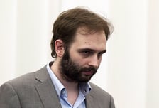 "도와달라" 빨간 머리 그놈, 등 뒤엔 흉기가...돌도 안 된 아기들 숨졌다[뉴스속오늘]