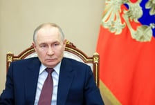 유가하락·EU 수입제한·베네수 원유…푸틴 '돈줄' 3중악재 맞나