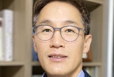 [MT시평]중국 희토류와 그린란드의 월드컵 열망