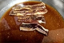 임성근 이름 내건 '홈쇼핑' LA갈비, 뼈만 잔뜩…"양념만 왔다"