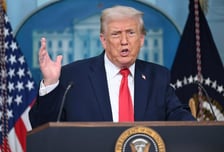 "내 계좌를 닫다니"…트럼프, JP모건과 '월가 황제'에 7조원대 소송