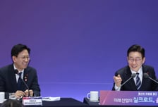 배경훈 부총리 "SK AI 데이터센터…인허가 일괄 처리 등 적극 지원"