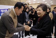 '보수 결집' 길 연 장동혁…'단식'으로 얻은 것과 남은 숙제는