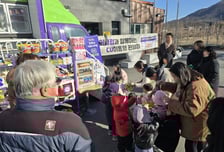 "식품 사막 해소"…BGF리테일, '시니어 이동형 편의점' 운영