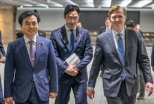 안규백 만난 美 콜비 차관…"모범동맹국 한국, 부임 후 첫 순방국"