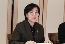 정은경 "국내 주식 상승·높은 환율…기금위 포트폴리오 점검"