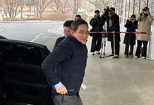 이재용, 美 '이건희 컬렉션' 참석차 출국…삼성전자 사장단 '총출동'