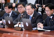 정성호 법무부 장관 "특사경 수사 초기부터 검사 지휘·조언 필요"