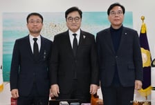 "조속히 입법해야" "비준 패싱"…트럼프 관세인상에도 여야 입장차